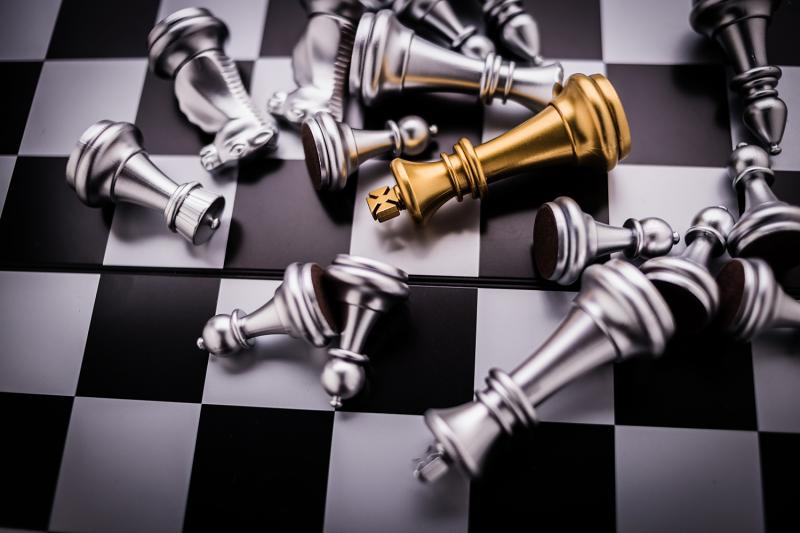 חוגים - דניאל שחמט מתחילים